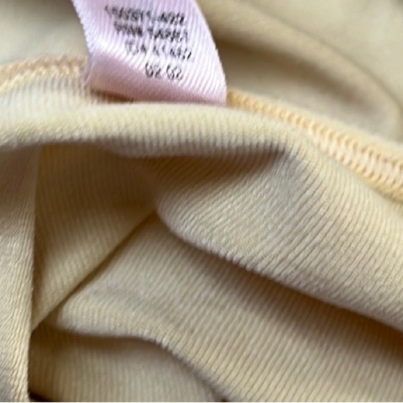 Vintage Y2K Cami Tank - Picture 3 of 5